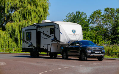 UK and EU Towing Licences for Fifth Wheels: A Simple Guide
