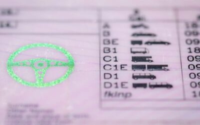 Fifth Wheel Towing Laws In The UK & Europe: What Drivers Need To Know
